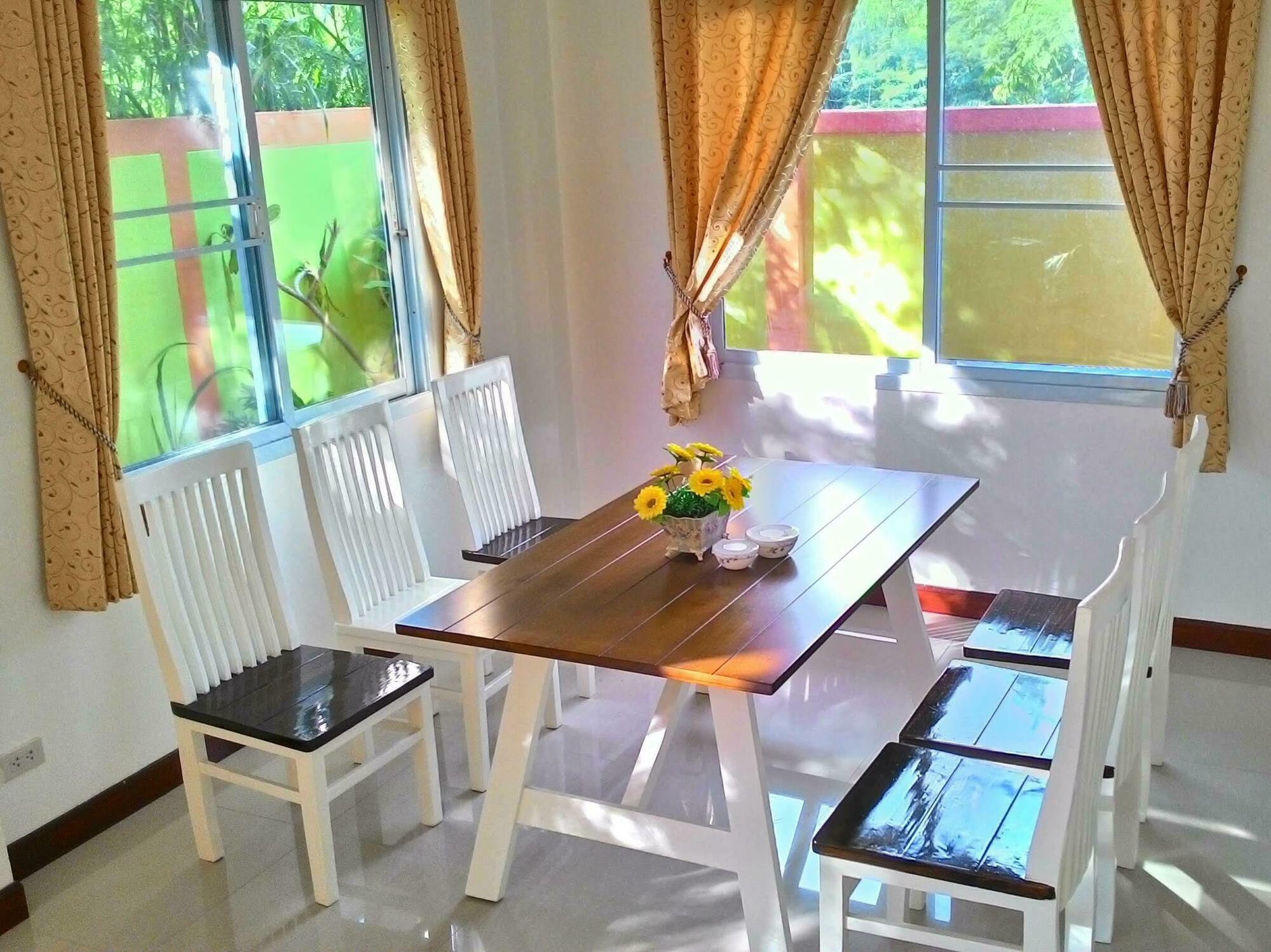 Orange Villa Chiang Mai Dış mekan fotoğraf