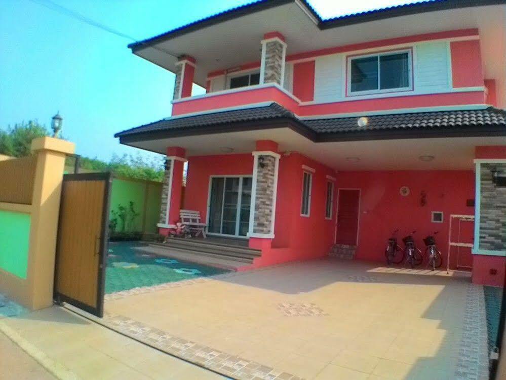 Orange Villa Chiang Mai Dış mekan fotoğraf